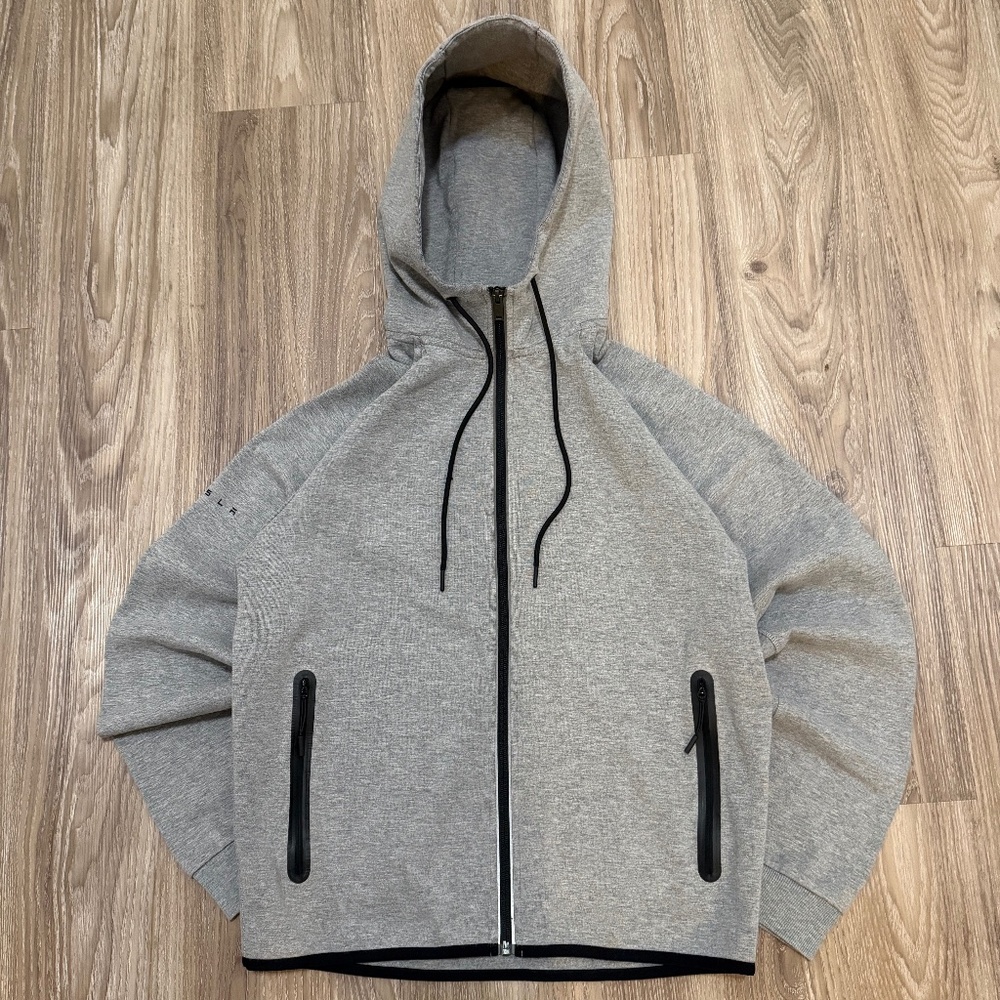 Tesla zip-up Hoodie Men’s Medium